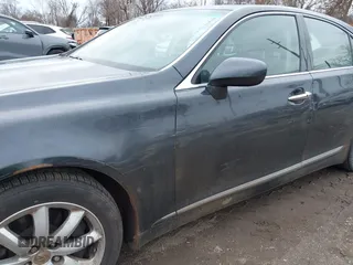 2007 Lexus LS 460 with VIN JTHBL46F975032735, listed as a IAAI auction lot 41952569 with 177,038 mi miles. Bid and sale history available at carsss.com. Image 17.