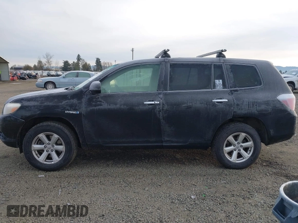 2008 Toyota Highlander Hybrid with VIN JTEEW41A482008875, listed as a IAAI auction lot 41390272 with 177,042 mi miles. Bid and sale history available at carsss.com. Image 14.