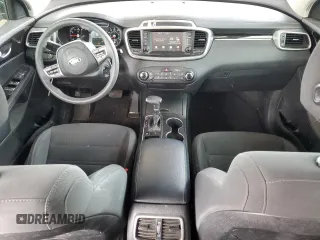 2020 Kia Sorento L with VIN 5XYPG4A37LG686899, listed as a Copart auction lot 51368175 with 45,017 mi miles and Salvage Title. Bid and sale history available at carsss.com. Image 8.