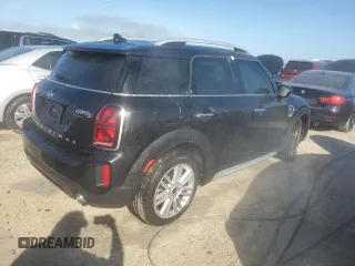 2024 MINI Countryman Cooper S with VIN WMZ53BR06R3S13056, listed as a Copart auction lot 74467254 with 1,923 mi miles and Non Repairable. Bid and sale history available at carsss.com. Image 3.