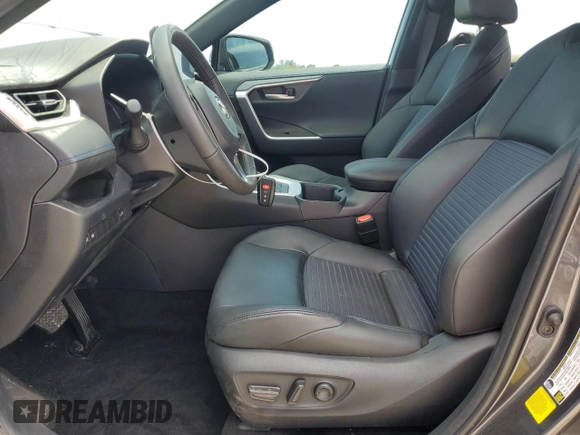 2024 Toyota RAV4 Hybrid XSE with VIN 2T3E6RFV4RW047617, listed as a Copart auction lot 49290335 with 24,190 mi miles and Salvage Title. Bid and sale history available at carsss.com. Image 7.
