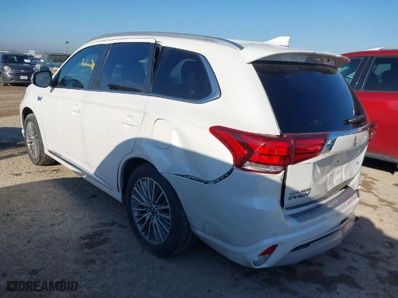 2020 Mitsubishi Outlander PHEV SEL with VIN JA4J24A57LZ010227, listed as a IAAI auction lot 41652308 with 47,929 mi miles. Bid and sale history available at carsss.com. Image 3.