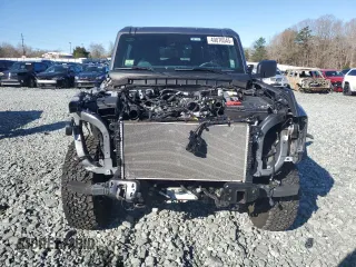 2023 Ford Bronco с VIN 1FMEE5DP6PLA81294, выставлен на аукционе Copart как лот 49076545 с пробегом 13 002 миль миль и На запчасти • Non repairable. История ставок и продаж доступна на DreamBid. Изображение 5.