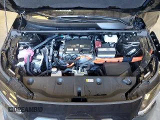 2024 Subaru Solterra Premium с VIN JTMABABA5RA069297, выставлен на аукционе Copart как лот 82713354 с пробегом 3 606 миль миль и Списание • Salvage title. История ставок и продаж доступна на DreamBid. Изображение 11.