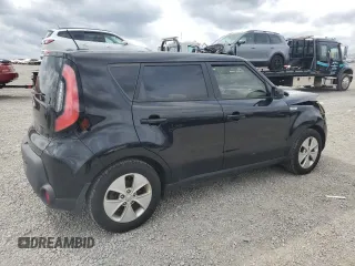 2015 Kia Soul with VIN KNDJN2A23F7792467, listed as a Copart auction lot 51492335 with 181,300 mi miles and Clean Title. Bid and sale history available at DreamBid. Image 3.