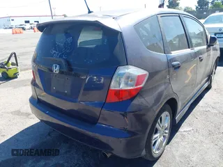 2010 Honda Fit Sport with VIN JHMGE8H47AS000393, listed as a IAAI auction lot 42696990 with 89,855 mi miles and . Bid and sale history available at DreamBid. Image 4.