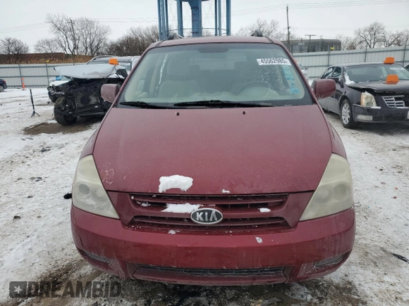 2009 Kia Sedona LX with VIN KNDMB233396271268, listed as a Copart auction lot 45562985 with 263,296 mi miles and Salvage Title. Bid and sale history available at carsss.com. Image 5.