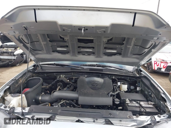 2023 Toyota Tacoma SR z VIN 3TMCZ5AN0PM538974, wystawiony jako IAAI lot #42510020 z przebiegiem 31 281 mil mil oraz . Historia ofert i sprzedaży dostępna na DreamBid. Obrazek 10.