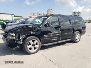 2008 Chevrolet Suburban 3LT z VIN 3GNFC16J88G284547, wystawiony jako Copart lot #58134855 z przebiegiem 198 065 mil mil oraz Szkoda całkowita • Salvage title. Historia ofert i sprzedaży dostępna na DreamBid. Obrazek 1.