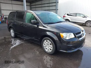 2019 Dodge Grand Caravan SE with VIN 2C4RDGBG2KR699008, listed as a IAAI auction lot 41519183 with 357,950 mi miles and . Bid and sale history available at DreamBid. Image 1.
