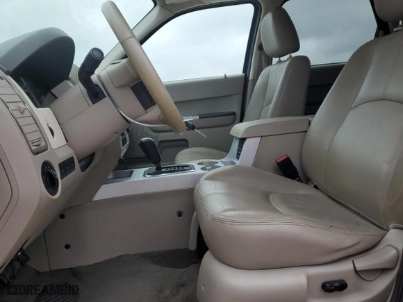 2008 Mercury Mariner with VIN 4M2CU81188KJ14135, listed as a Copart auction lot 73584064 with 210,670 mi miles and Clean Title. Bid and sale history available at carsss.com. Image 7.