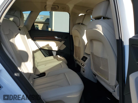 2024 Audi Q5 S line Premium with VIN WA1G2AFY0R2101708, listed as a Copart auction lot 44791195 with 7,088 mi miles and Salvage title. Bid and sale history available at DreamBid. Image 10.