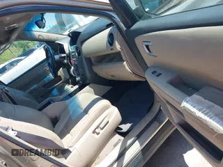 2011 Honda Pilot Touring with VIN 5FNYF4H94BB021952, listed as a IAAI auction lot 41985940 with 170,043 mi miles. Bid and sale history available at carsss.com. Image 5.