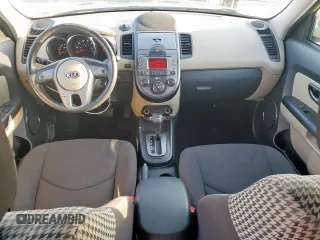 2010 Kia Soul + with VIN KNDJT2A25A7177174, listed as a Copart auction lot 52167295 with 86,752 mi miles and Salvage Title. Bid and sale history available at DreamBid. Image 8.