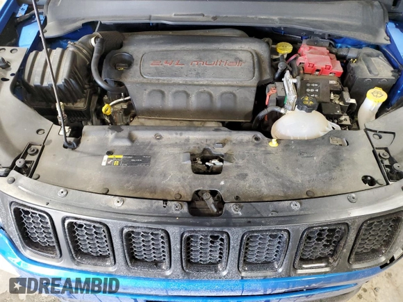 2020 Jeep Compass Altitude z VIN 3C4NJDBBXLT256470, wystawiony jako Copart lot #88228415 z przebiegiem 48 480 mil mil oraz Szkoda całkowita • Salvage title. Historia ofert i sprzedaży dostępna na DreamBid. Obrazek 12.