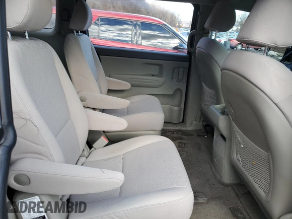 2017 Kia Sedona L with VIN KNDMA5C12H6291724, listed as a Copart auction lot 43546065 with 68,271 mi miles and Salvage Title. Bid and sale history available at carsss.com. Image 11.