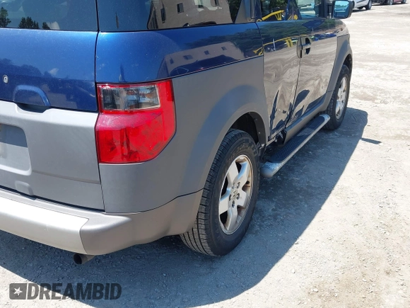 2003 Honda Element EX z VIN 5J6YH28583L013874, wystawiony jako IAAI lot #42516680 z przebiegiem 326 804 mil mil oraz . Historia ofert i sprzedaży dostępna na DreamBid. Obrazek 6.