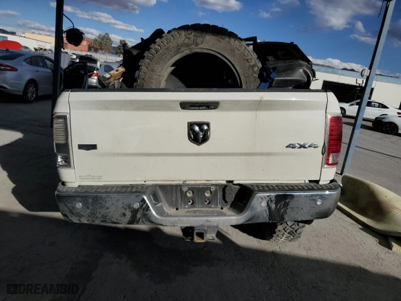2018 Ram 2500 Laramie with VIN 3C6UR5FL0JG253944, listed as a Copart auction lot 43069475 with 136,468 mi miles and Non Repairable. Bid and sale history available at carsss.com. Image 6.