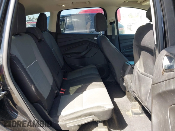2015 Ford Escape SE with VIN 1FMCU0G91FUA18588, listed as a IAAI auction lot 41958047 with 111,523 mi miles. Bid and sale history available at carsss.com. Image 8.