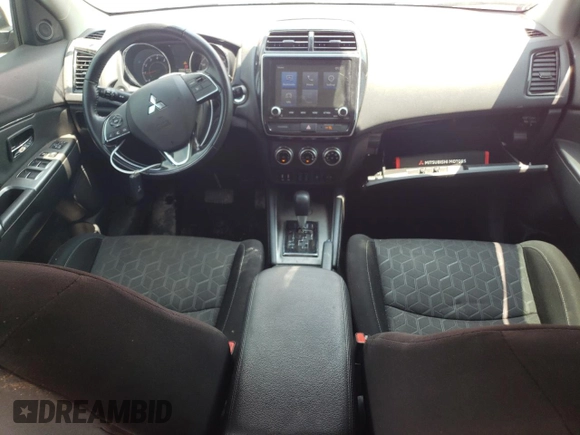 2021 Mitsubishi Outlander SE z VIN JA4APVAU4MU007427, wystawiony jako Copart lot #59392515 z przebiegiem 111 310 mil mil oraz Czysty tytuł • Clean title. Historia ofert i sprzedaży dostępna na DreamBid. Obrazek 8.