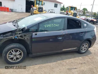 2011 Toyota Prius I z VIN JTDKN3DUXB0251796, wystawiony jako IAAI lot #42415321 z przebiegiem 250 239 mil mil oraz . Historia ofert i sprzedaży dostępna na DreamBid. Obrazek 14.
