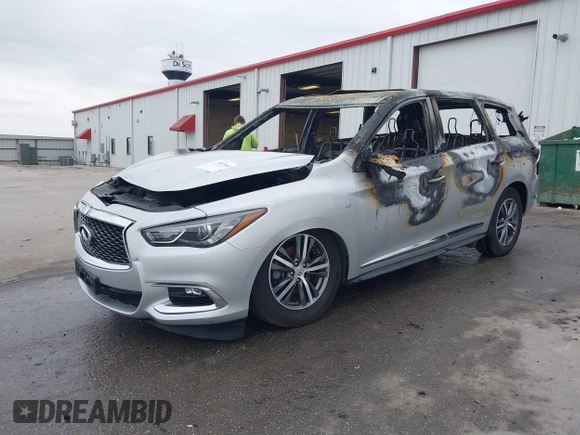 2020 Infiniti QX60 Luxe with VIN 5N1DL0MM2LC530197, listed as a IAAI auction lot 41703811 with Not provided miles and . Bid and sale history available at DreamBid. Image 2.