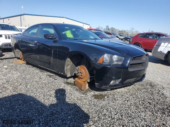 2013 Dodge Charger SXT Plus with VIN 2C3CDXHG1DH503263, listed as a Copart auction lot 49857605 with 181,676 mi miles and Salvage Title. Bid and sale history available at carsss.com. Image 4.