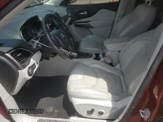 2019 Jeep Cherokee Limited z VIN 1C4PJMDX7KD319224, wystawiony jako Copart lot #58413075 z przebiegiem 127 244 mil mil oraz Szkoda całkowita • Salvage title. Historia ofert i sprzedaży dostępna na DreamBid. Obrazek 7.