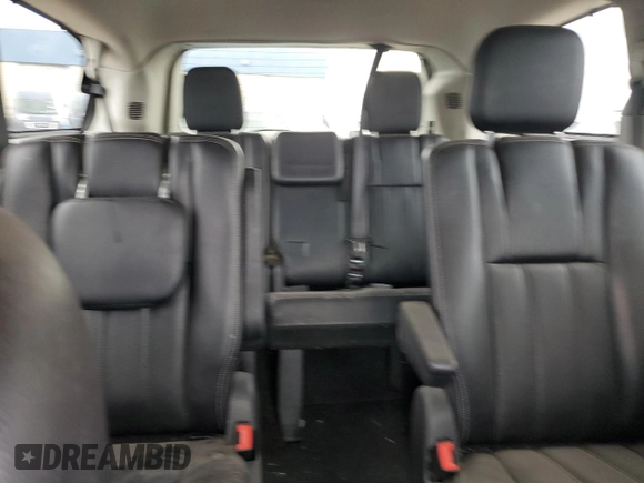 2012 Chrysler Town & Country Touring-L with VIN 2C4RC1CG8CR124251, listed as a Copart auction lot 52277775 with 186,704 mi miles and Clean Title. Bid and sale history available at carsss.com. Image 10.