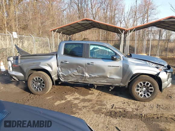 2024 Chevrolet Colorado 4WD Z71 with VIN 1GCPTDEK3R1122785, listed as a IAAI auction lot 41836221 with 3,313 mi miles and . Bid and sale history available at DreamBid. Image 14.