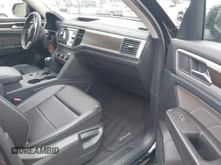 2022 Volkswagen Atlas SE with VIN 1V2DP2CA5NC554636, listed as a IAAI auction lot 41500393 with 38,491 mi miles and . Bid and sale history available at DreamBid. Image 5.