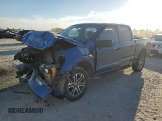2023 Ford F-150 XL with VIN 1FTFW1E51PKF30933, listed as a Copart auction lot 76121834 with 26,267 mi miles and Salvage Title. Bid and sale history available at carsss.com. Image 1.