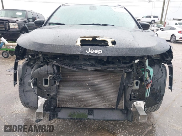 2019 Jeep Compass Altitude z VIN 3C4NJCBB2KT815146, wystawiony jako IAAI lot #41728255 z przebiegiem 50 852 mil mil oraz . Historia ofert i sprzedaży dostępna na DreamBid. Obrazek 6.
