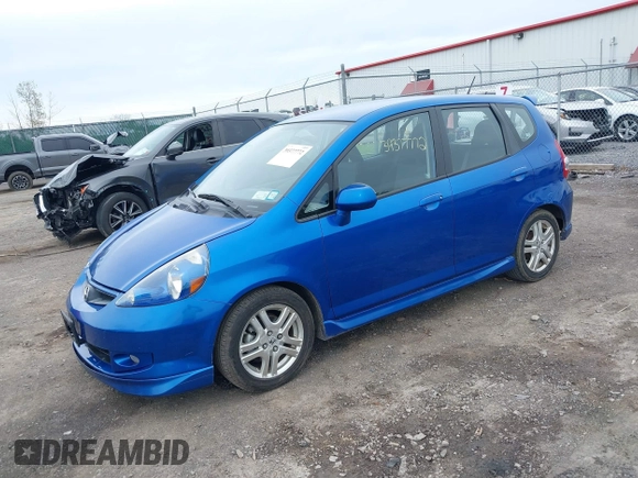 2008 Honda Fit Sport z VIN JHMGD38618S049025, wystawiony jako IAAI lot #41179396 z przebiegiem 78 371 mil mil oraz . Historia ofert i sprzedaży dostępna na DreamBid. Obrazek 2.