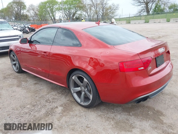 2014 Audi S5 Prestige z VIN WAUVGAFR9EA059415, wystawiony jako IAAI lot #42136897 z przebiegiem 95 667 mil mil oraz . Historia ofert i sprzedaży dostępna na DreamBid. Obrazek 3.