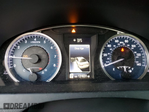 2016 Toyota Camry XLE with VIN 4T4BF1FK1GR557168, listed as a Copart auction lot 49207325 with 131,031 mi miles and Salvage Title. Bid and sale history available at DreamBid. Image 9.