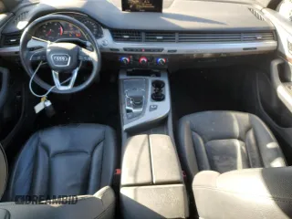 2018 Audi Q7 Premium z VIN WA1AHAF72JD007771, wystawiony jako Copart lot #45113455 z przebiegiem 105 891 mil mil oraz Szkoda całkowita • Salvage title. Historia ofert i sprzedaży dostępna na DreamBid. Obrazek 8.