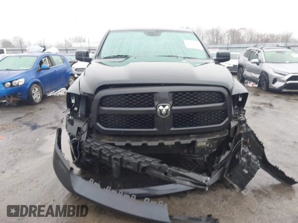 2015 Ram 1500 Express z VIN 1C6RR7KT6FS600572, wystawiony jako IAAI lot #41531984 z przebiegiem 192 950 mil mil oraz . Historia ofert i sprzedaży dostępna na DreamBid. Obrazek 12.