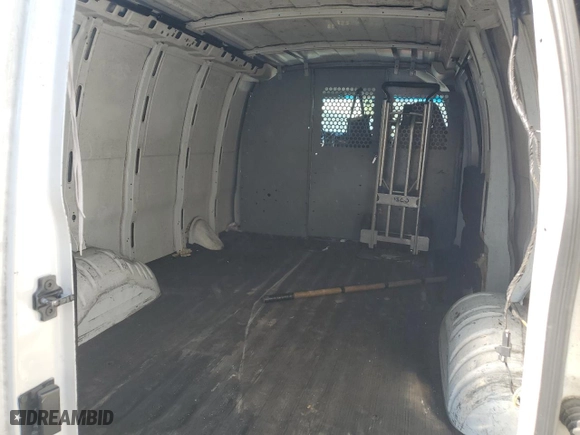 2003 Chevrolet Express Cargo Van with VIN 1GCHG35U531158828, listed as a Copart auction lot 46955195 with 316,919 mi miles and Salvage Title. Bid and sale history available at carsss.com. Image 11.