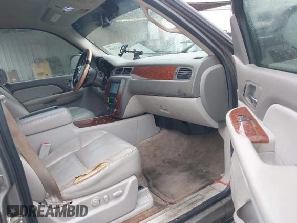 2008 Chevrolet Suburban 3LT с VIN 3GNFC16028G162063, выставлен на аукционе IAAI как лот 41627689 с пробегом 257 545 миль миль и . История ставок и продаж доступна на DreamBid. Изображение 5.
