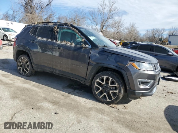 2018 Jeep Compass Limited with VIN 3C4NJDCB0JT350661, listed as a Copart auction lot 47981695 with 115,188 mi miles and Salvage Title. Bid and sale history available at DreamBid. Image 4.