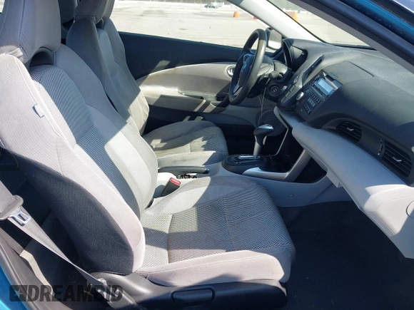 2011 Honda CR-Z with VIN JHMZF1D4XBS014292, listed as a IAAI auction lot 41980890 with 152,250 mi miles. Bid and sale history available at carsss.com. Image 5.