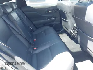 2024 Toyota Crown XLE с VIN JTDAAAAF4R3018149, выставлен на аукционе IAAI как лот 42293604 с пробегом 22 408 миль миль и . История ставок и продаж доступна на DreamBid. Изображение 8.