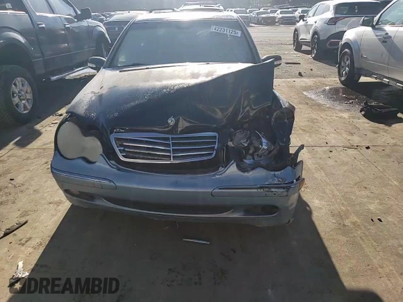 2004 Mercedes-Benz C 240 с VIN WDBRF61J74E015280, выставлен на аукционе Copart как лот 42231125 с пробегом 196 521 миль миль и Списание • Salvage title. История ставок и продаж доступна на DreamBid. Изображение 10.