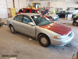 2005 Buick Century Custom with VIN 2G4WS52J851122197, listed as a IAAI auction lot 42015978 with 210,956 mi miles. Bid and sale history available at carsss.com. Image 1.