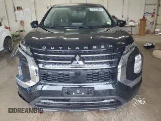 2024 Mitsubishi Outlander ES z VIN JA4J3UA84RZ074662, wystawiony jako Copart lot #55206415 z przebiegiem 17 170 mil mil oraz Czysty tytuł • Clean title. Historia ofert i sprzedaży dostępna na DreamBid. Obrazek 5.