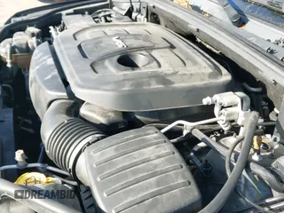 2018 Jeep Grand Cherokee Overland z VIN 1C4RJFCG9JC236856, wystawiony jako IAAI lot #42117905 z przebiegiem 109 330 mil mil oraz . Historia ofert i sprzedaży dostępna na DreamBid. Obrazek 19.