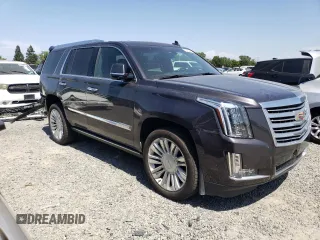 2017 Cadillac Escalade Platinum z VIN 1GYS4DKJ4HR127555, wystawiony jako Copart lot #53162405 z przebiegiem 119 934 mil mil oraz Szkoda całkowita • Salvage title. Historia ofert i sprzedaży dostępna na DreamBid. Obrazek 4.