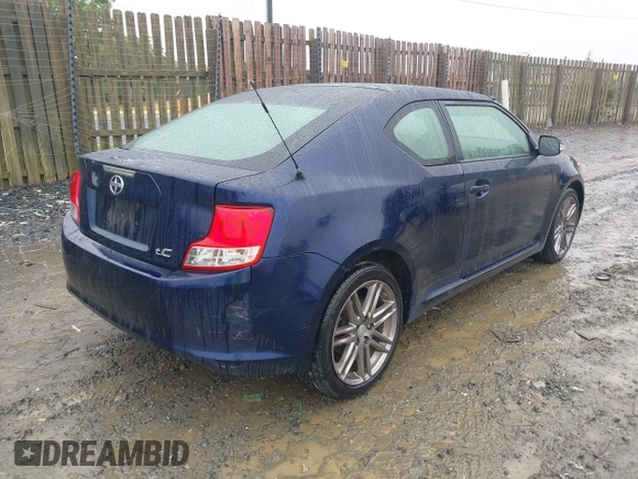 2012 Scion tC z VIN JTKJF5C75C3038795, wystawiony jako IAAI lot #42377705 z przebiegiem 251 371 mil mil oraz . Historia ofert i sprzedaży dostępna na DreamBid. Obrazek 4.