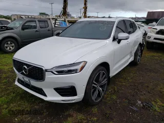 2019 Volvo XC60 R-Design with VIN LYV102RM1KB292754, listed as a Copart auction lot 46873114 with 29,943 mi miles and Clean Title. Bid and sale history available at carsss.com. Image 1.